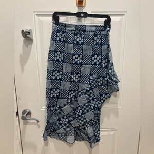 Julia Amory skirt sz small